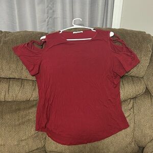 maroon open sleeve t shirt